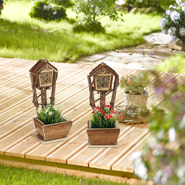 Hôtel à abeilles avec bac à fleurs