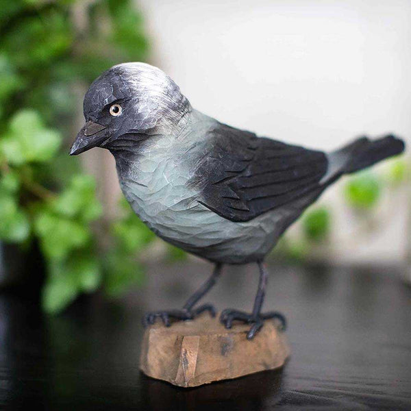 Houten Vogelbeeldje Kauw - Handgesneden Decoratief Vogeltje | DecoBird