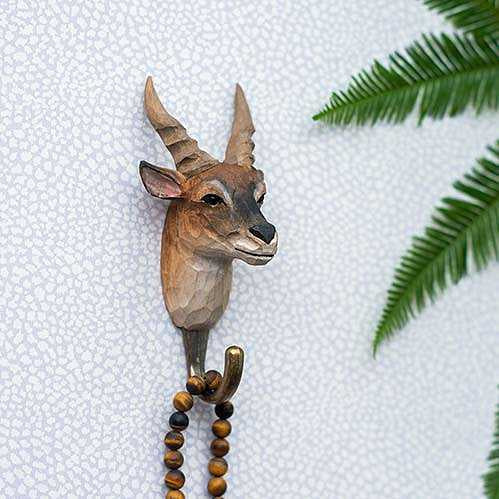 Kledinghaak Elandantilope – Decoratieve Houten Wandhaak | Wildlife Garden