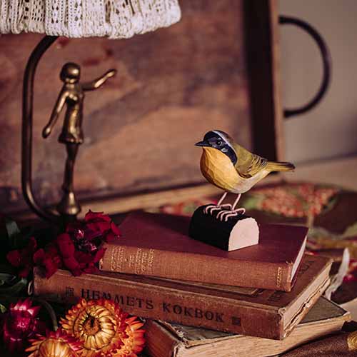 DecoBird - Gewone Maskerzanger