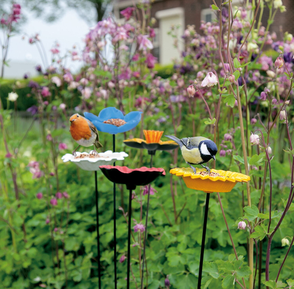 B‑Ten Gift Feeder Stake Vergeet‑me‑niet – Metalen bloemvormige vogelvoeder op paal – 50 cm