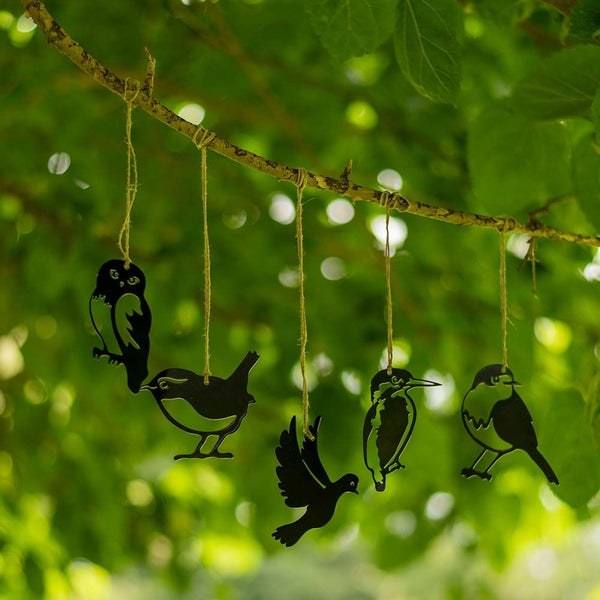 Ensemble de mini-oiseaux en métal