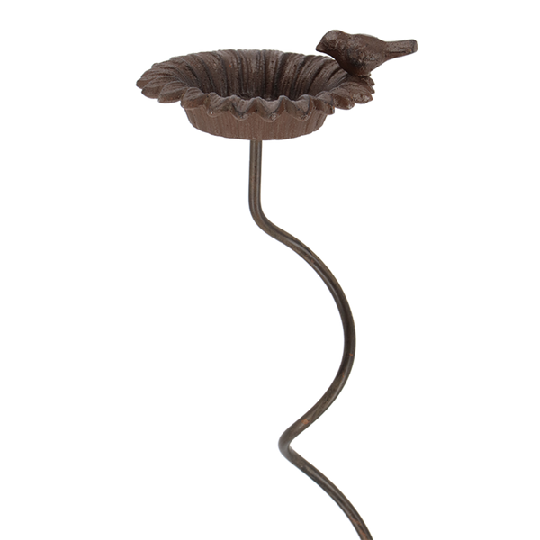 Bain d'oiseaux sur support végétal en spirale