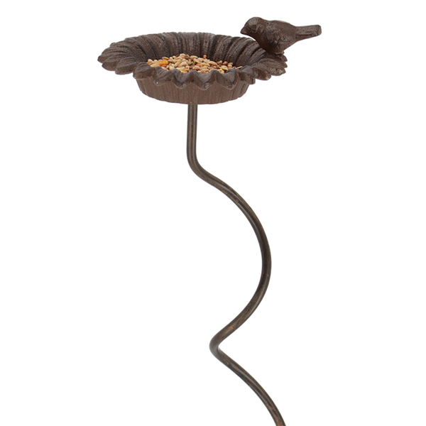 Bain d'oiseaux sur support végétal en spirale