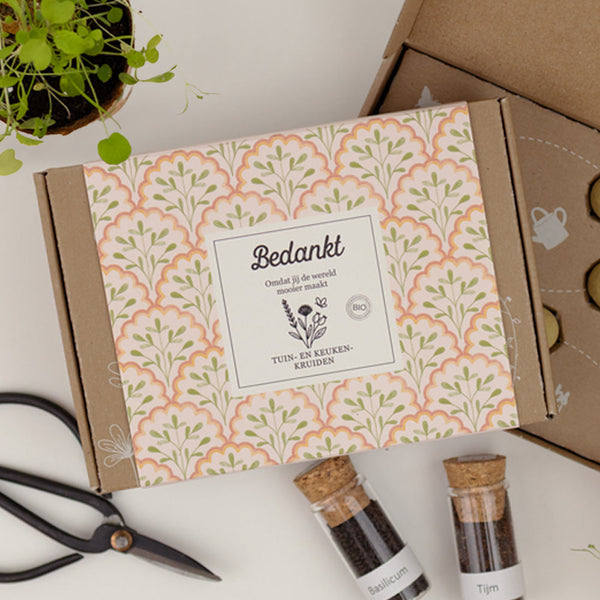 Gift Box Small "Bedankt" met 7 Tuin- en Keukenkruiden Mix Zaadbommetjes