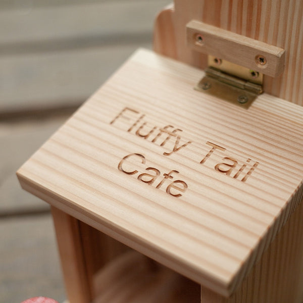 Fluffy Tail Café Eekhoorn Feeder