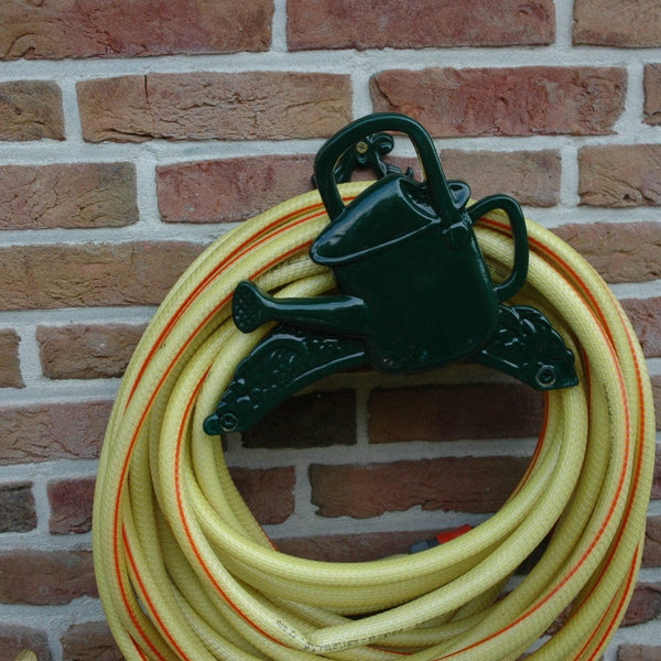 Arrosoir porte-tuyau d'arrosage