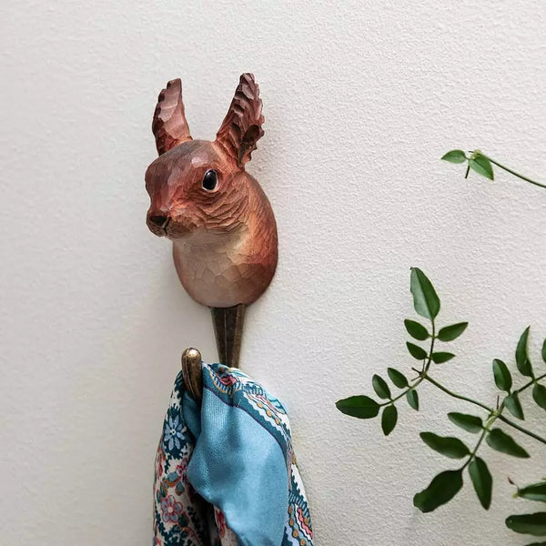 Jardin animalier - Patère écureuil