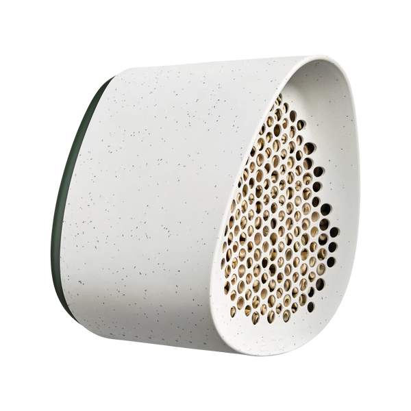 Essential bijenhotel fibrous grey – insectenhotel voor solitaire bijen | Duurzaam gerecycled kunststof & weerbestendig