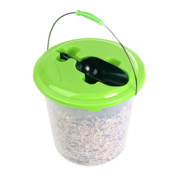 Emmer inclusief schep en strooivoer