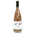 Saupoudrer les aliments dans une bouteille de vin
